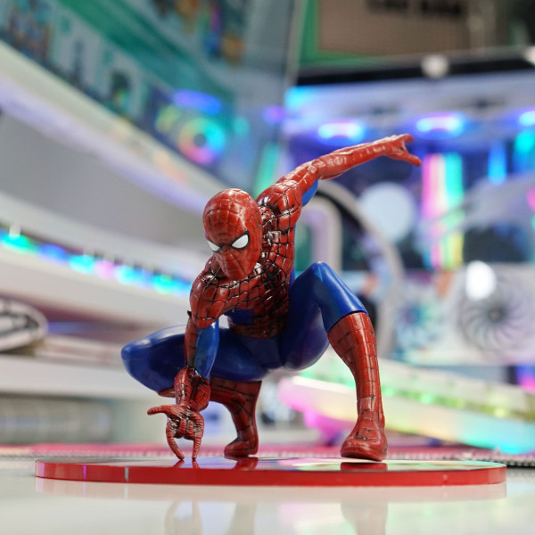 MÔ HÌNH AVENGER SPIDER MAN 10CM