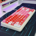 BÀN PHÍM CƠ ATTACK SHARK X85 PRO MULTI MODES PC X PBT ENGRAVED MARI MAKINAMI VERSION 2 STRAWBERRY SWITCH