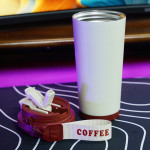 Cốc giữ nhiệt 700ml cafe văn phòng màu đỏ đế vàng