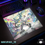 LÓT CHUỘT KÍNH CƯỜNG LỰC HATSUNE MIKU SIZE 45X40 DÀY 3MM