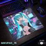 LÓT CHUỘT KÍNH CƯỜNG LỰC HATSUNE MIKU SIZE 45X40 DÀY 3MM
