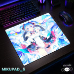 LÓT CHUỘT KÍNH CƯỜNG LỰC HATSUNE MIKU SIZE 45X40 DÀY 3MM